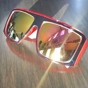 Quiksilver Red and Black Mirrored Sunglasses Unisex